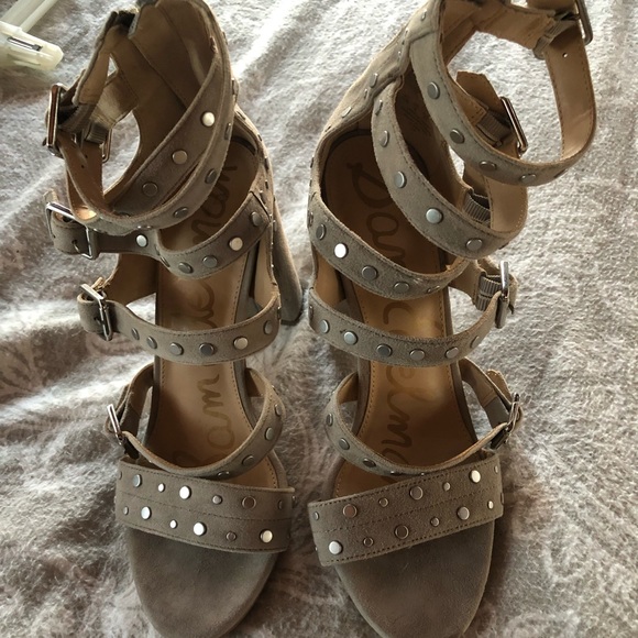 Sam Edelman studded gray strappy suede block heels - Picture 4 of 6